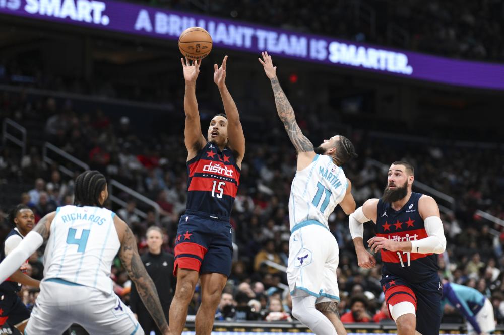 正是他多年 正是他多年