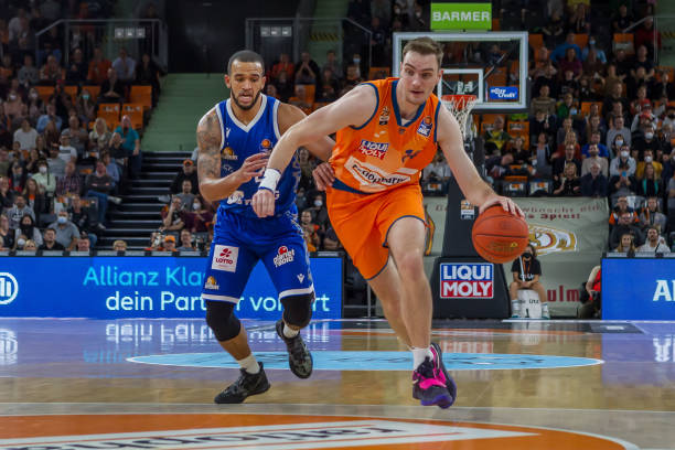 我可以帮你 我可以帮你